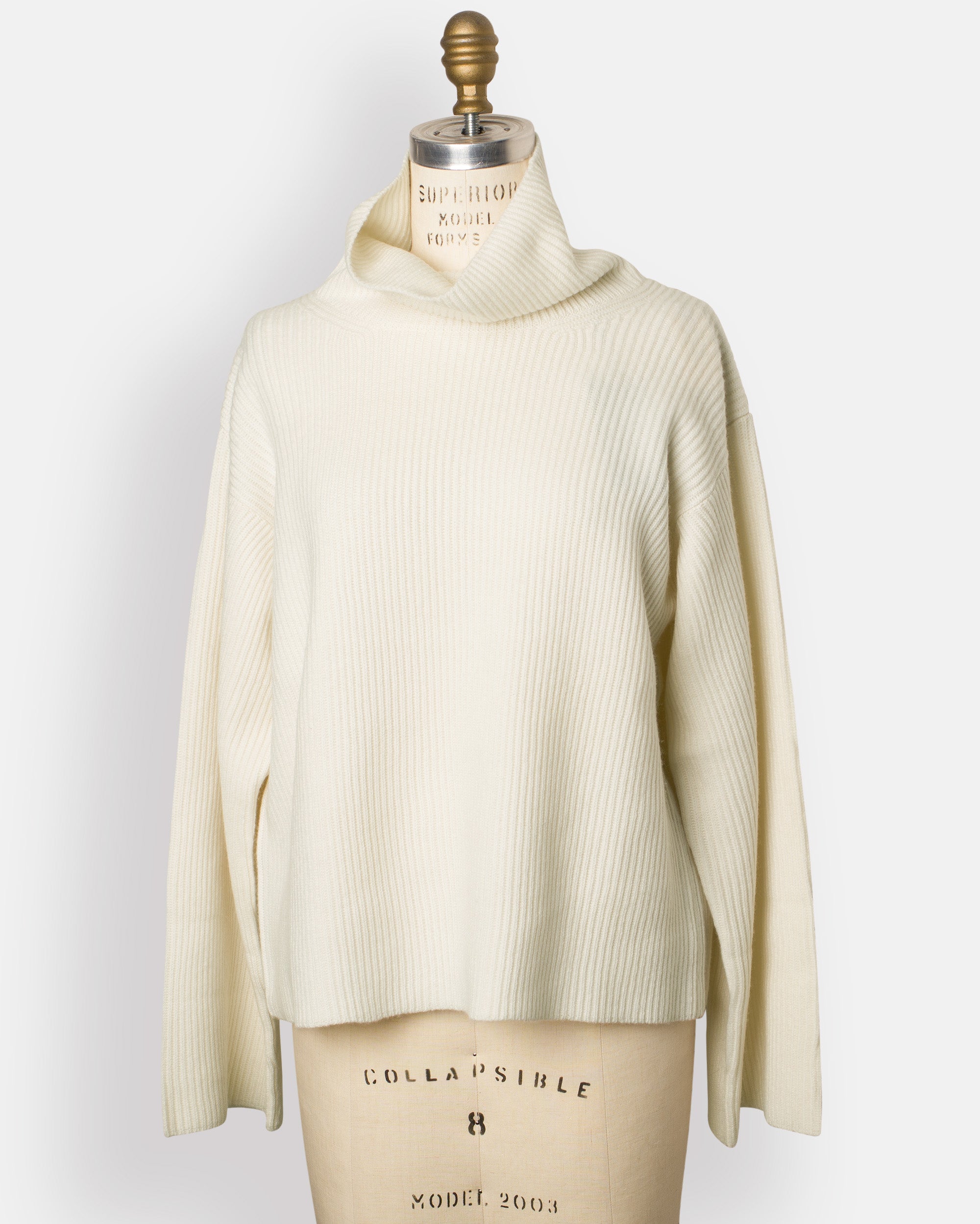 oyuna oromo sweater noodle stories