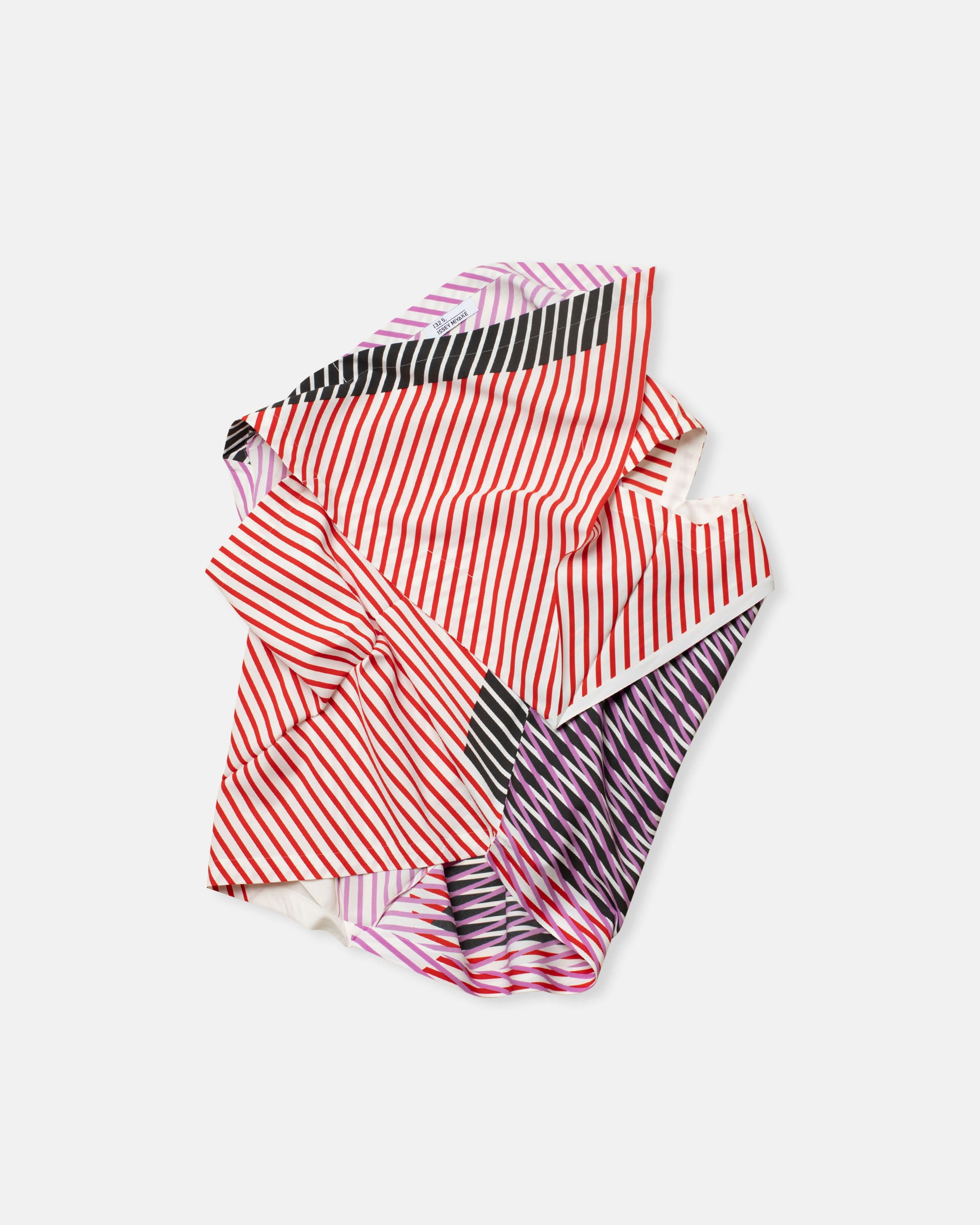 issey miyake 132 5 | noodle stories