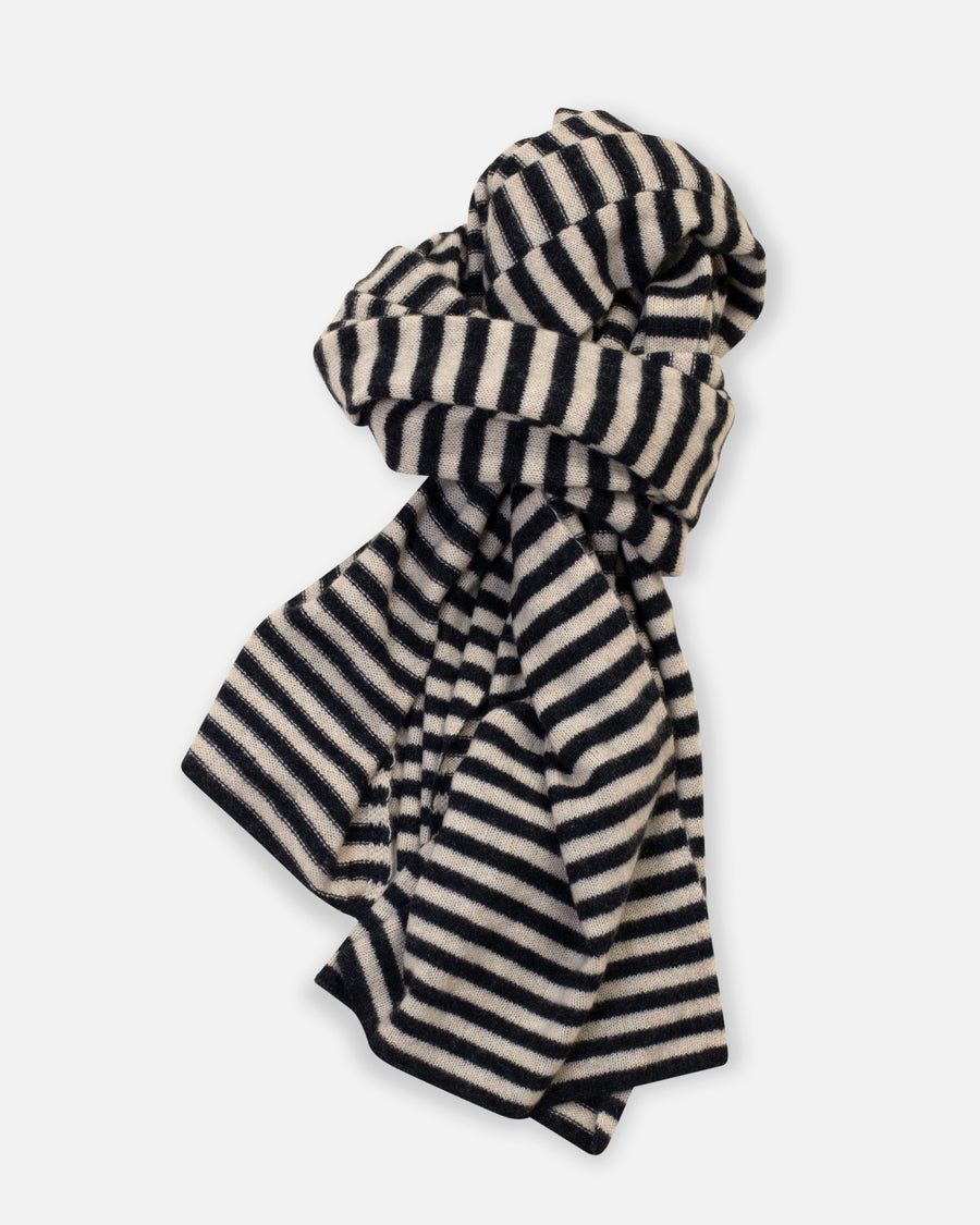 syd striped scarf