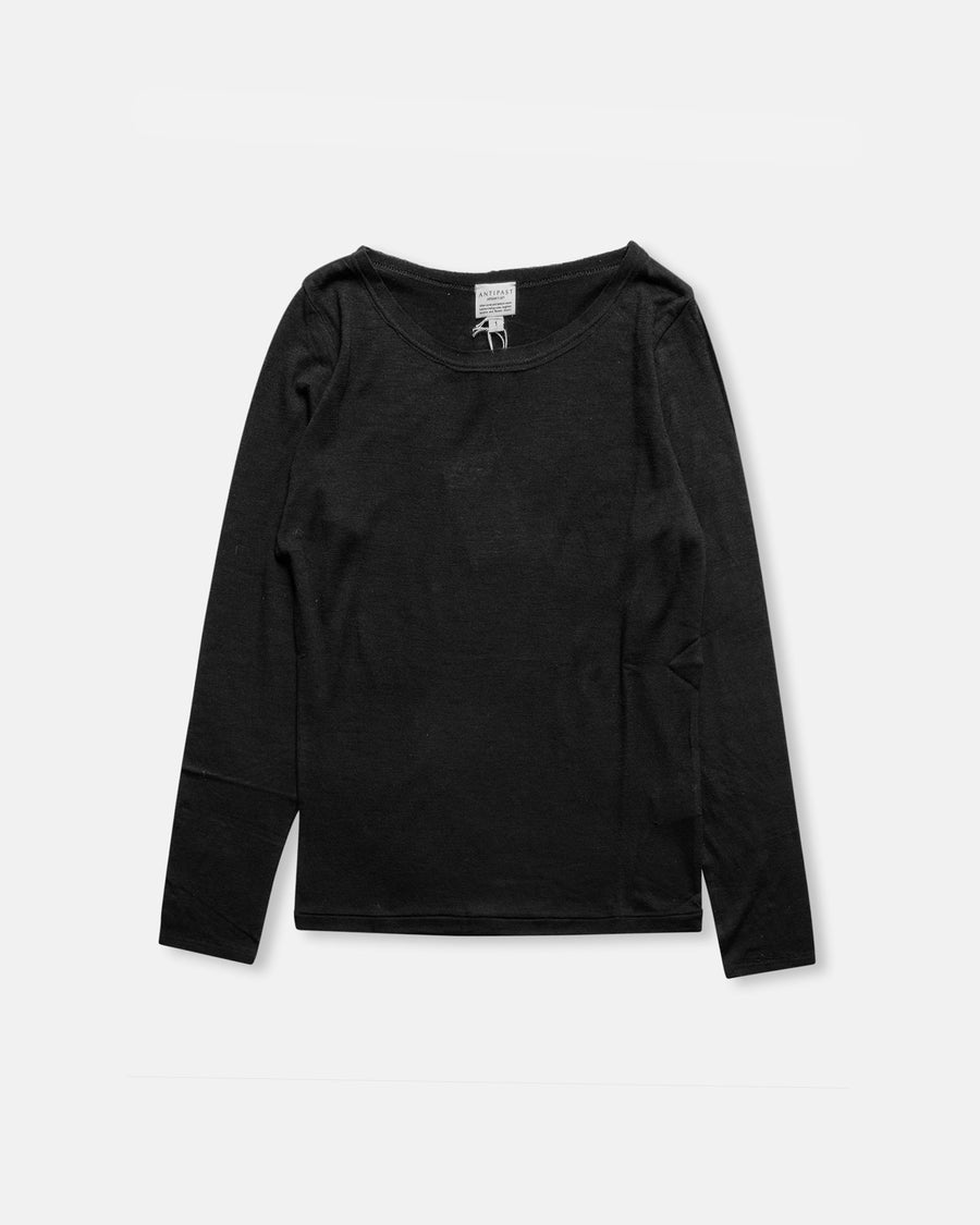 long sleeve t-shirt with mesh