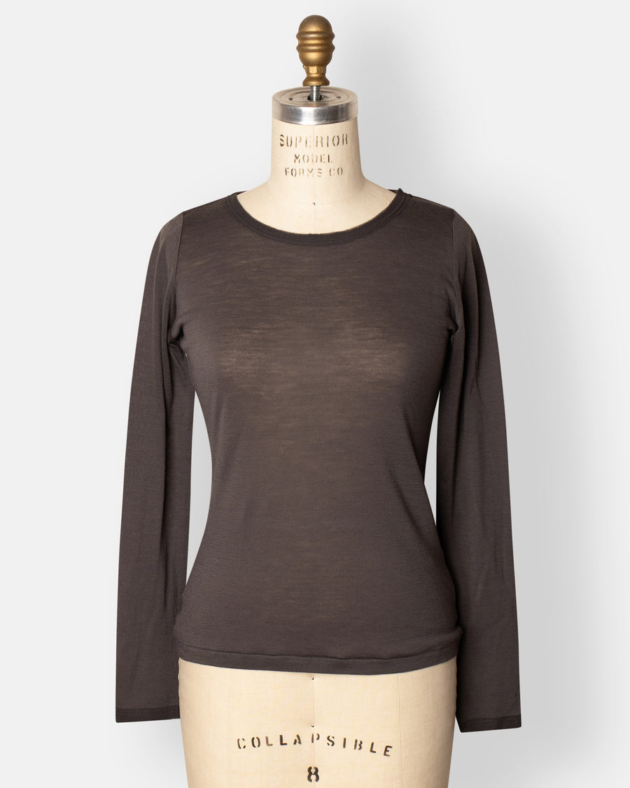 long sleeve t-shirt with mesh