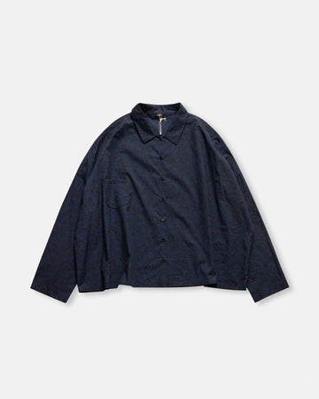 collared shirt