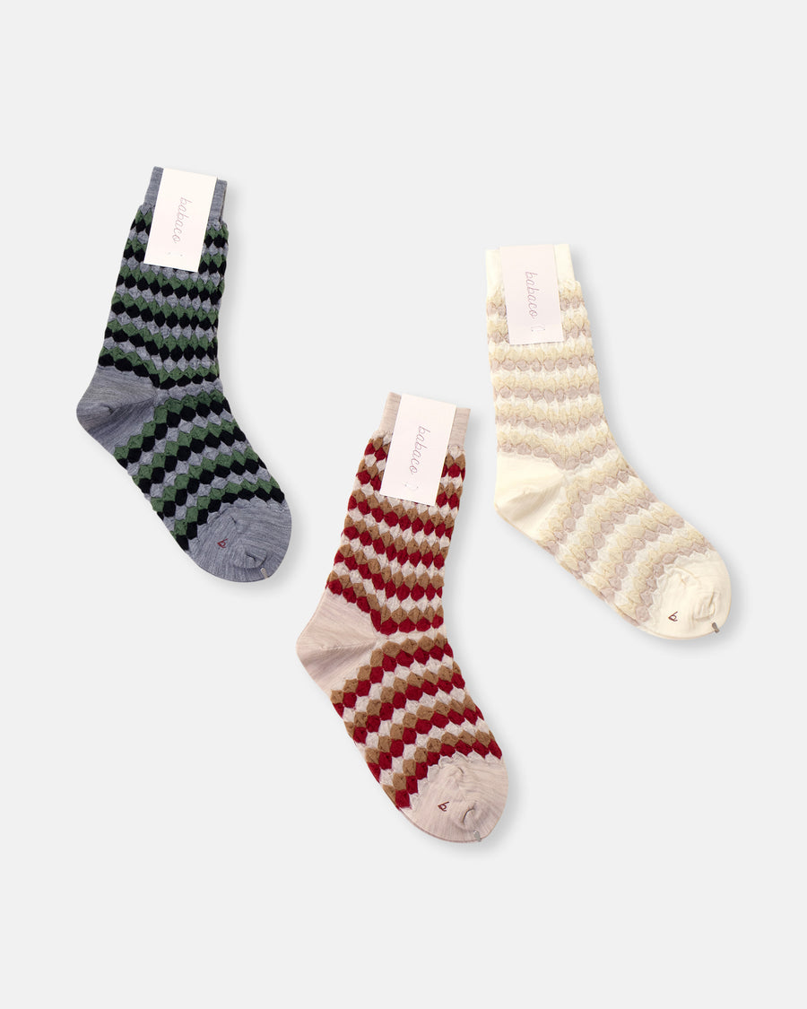 pintuck socks