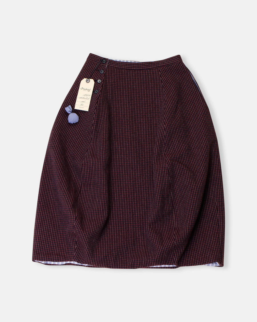 worker skirt