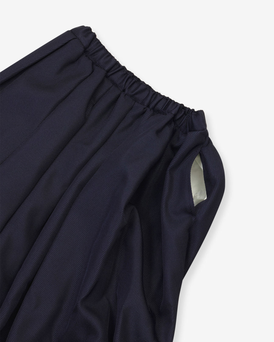 gathered hem skirt