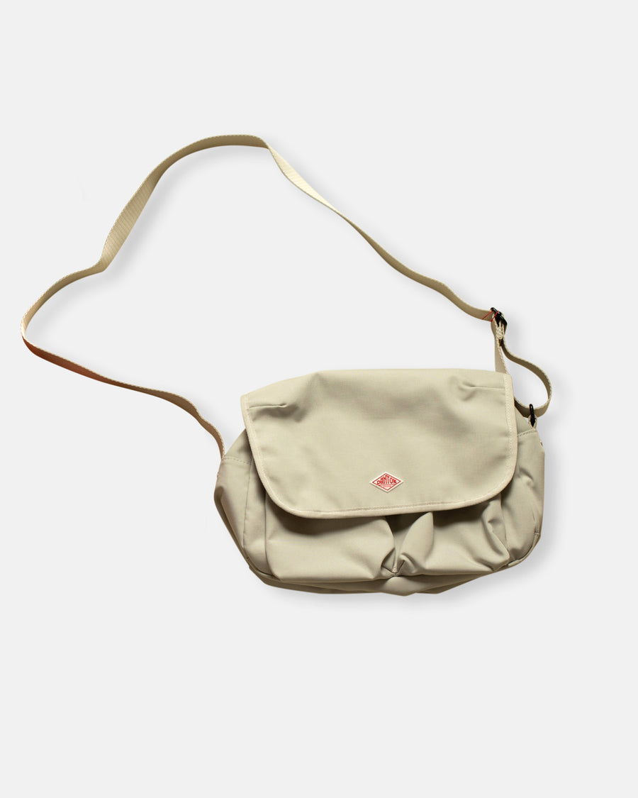 canvas shoulder bag
