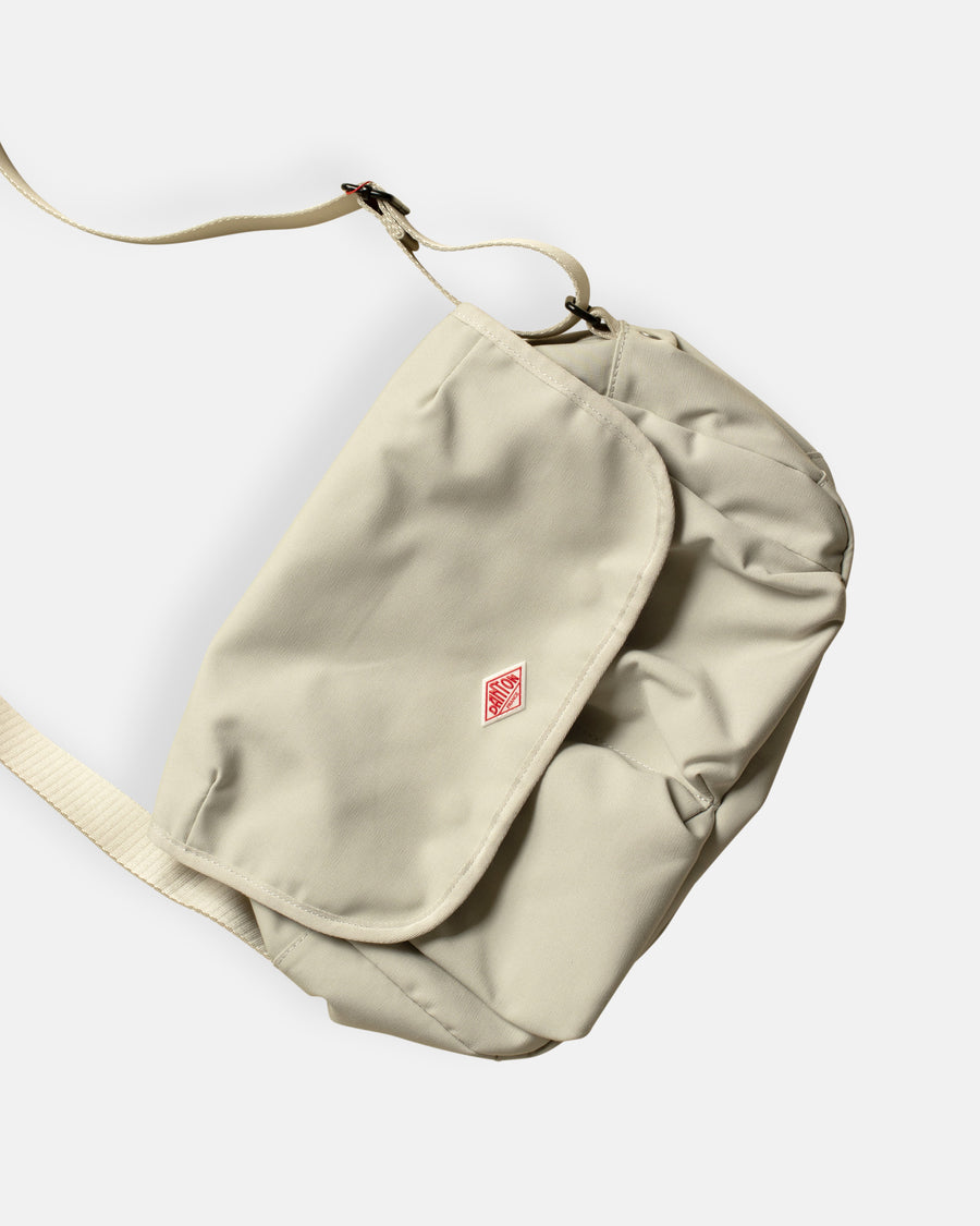 canvas shoulder bag