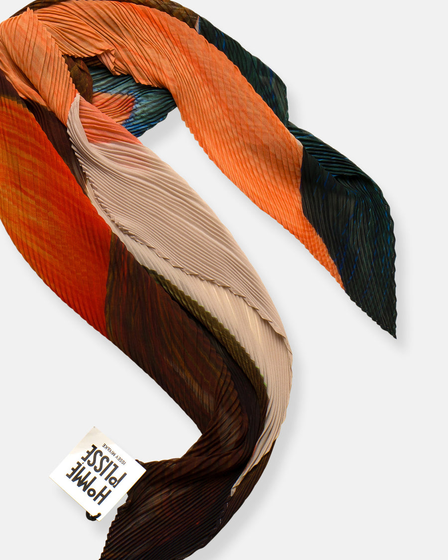 HOMME PLISSÉ ISSEY MIYAKE DRAWING STOLE HOMME PLISSÉ ISSEY MIYAKE DRAWING STOLE