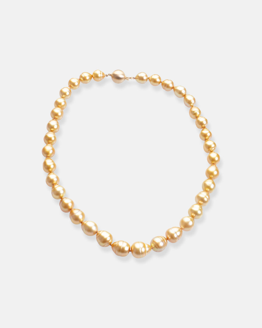golden circled pearl necklace