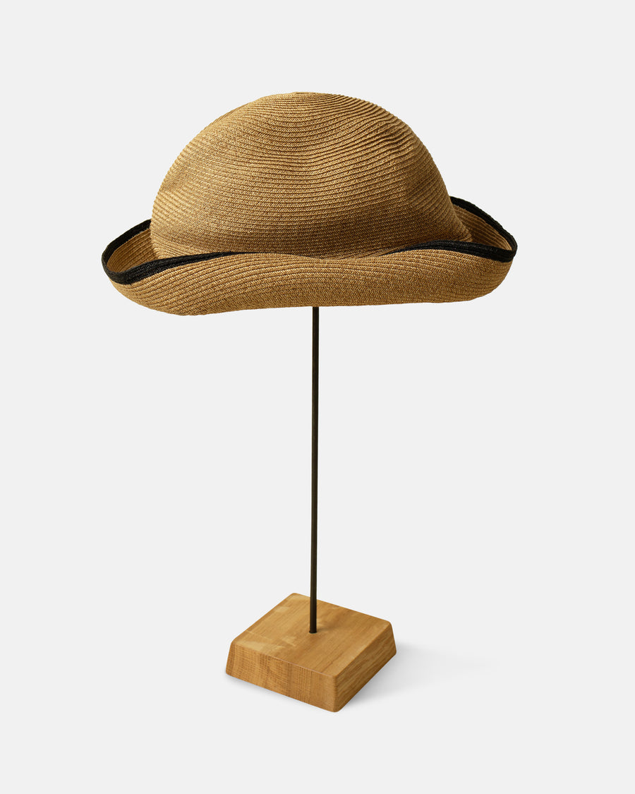 line edge box hat