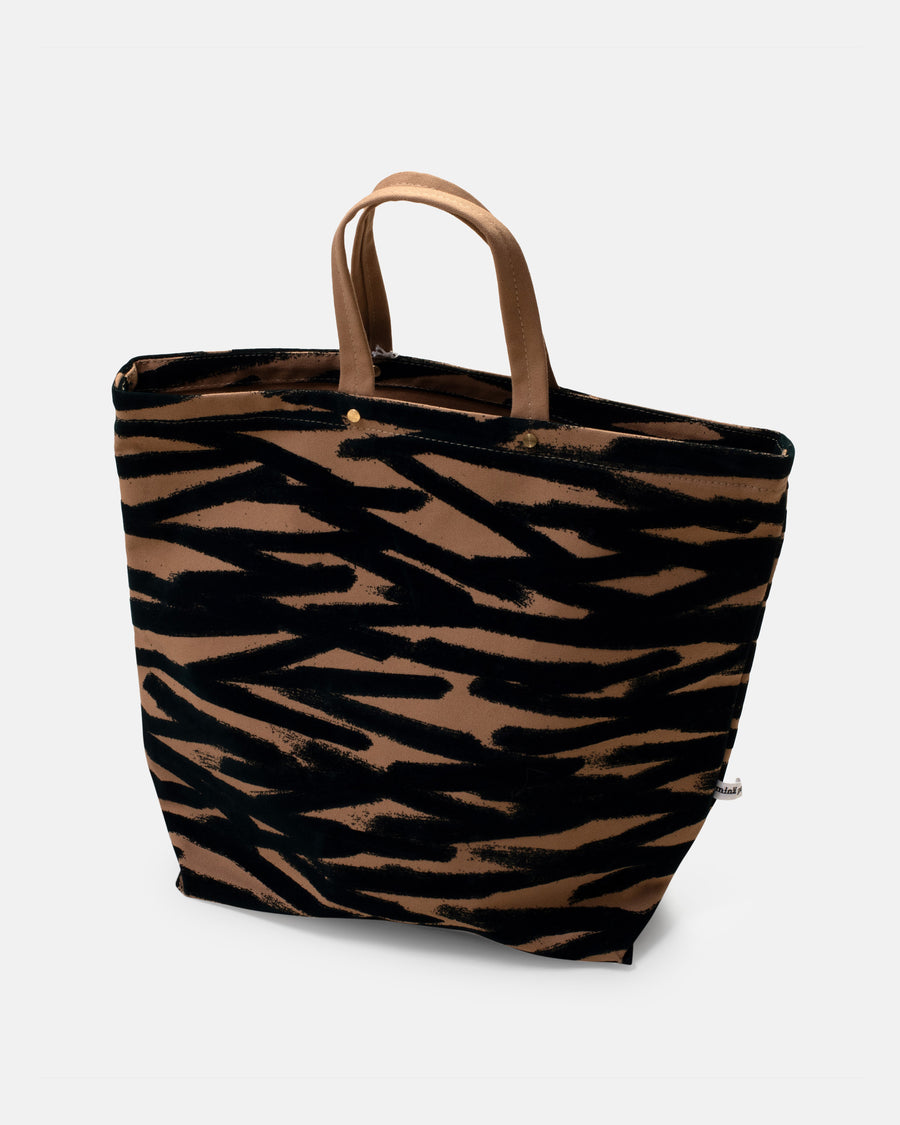 large puska tote bag