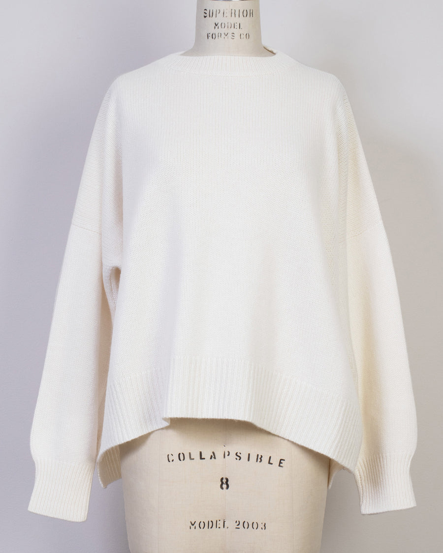 aila oversized pullover