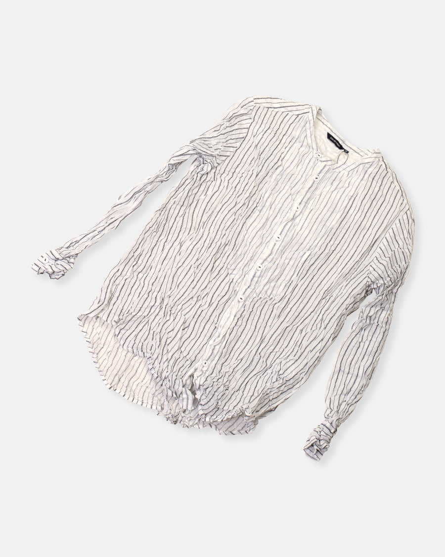 collarless crinkle blouse