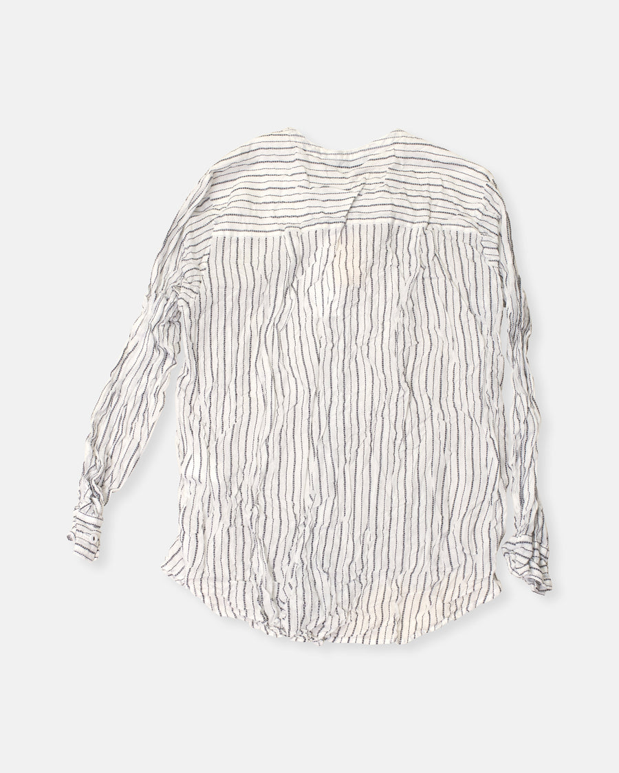 collarless crinkle blouse