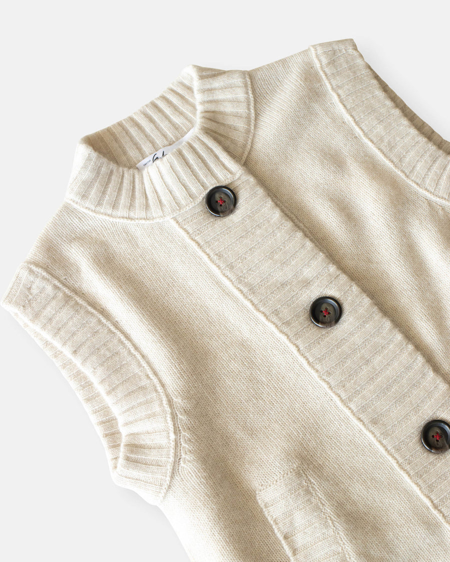 rib trim vest