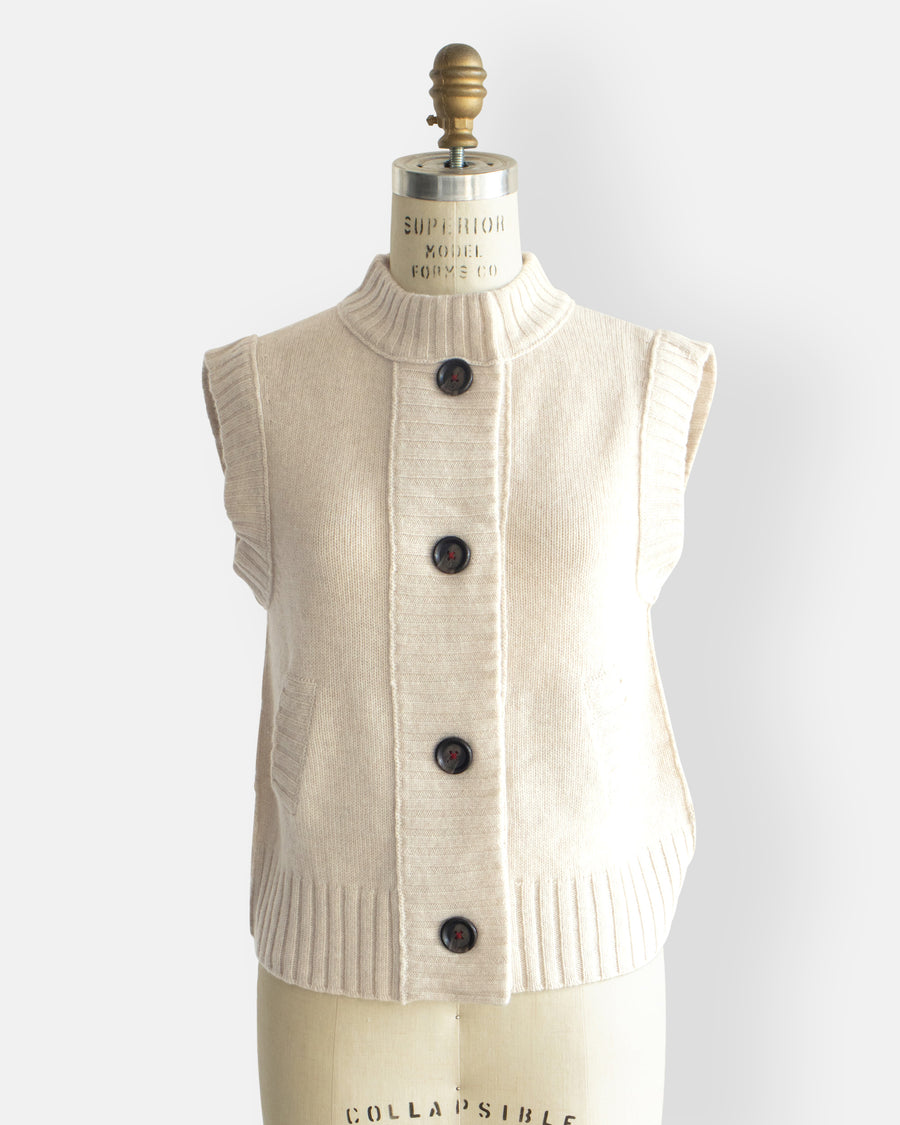 rib trim vest