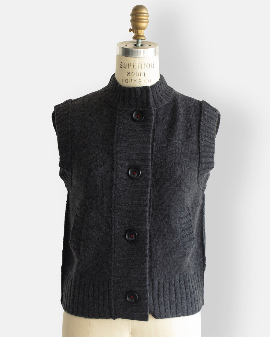 rib trim vest