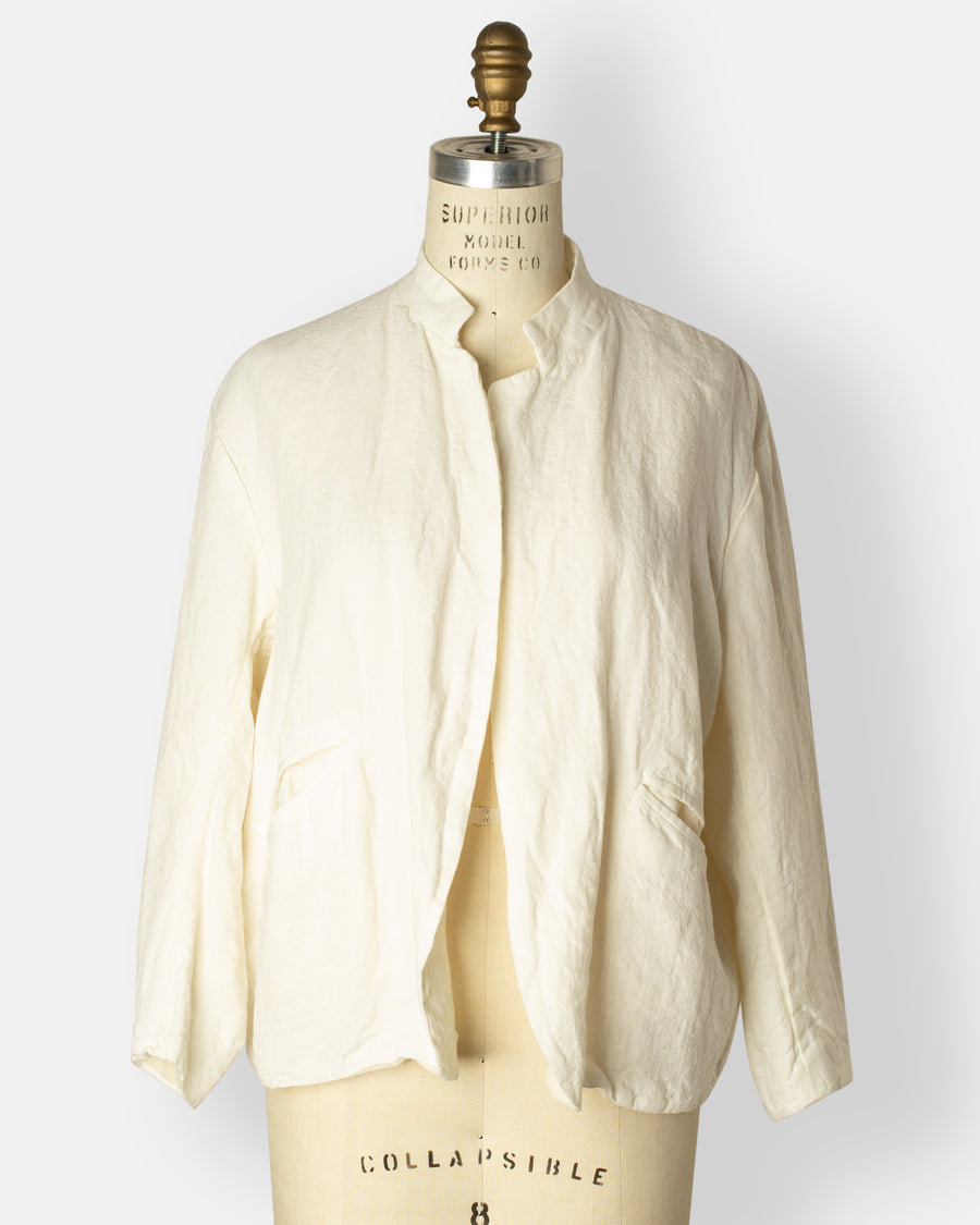 buttonless weird jacket