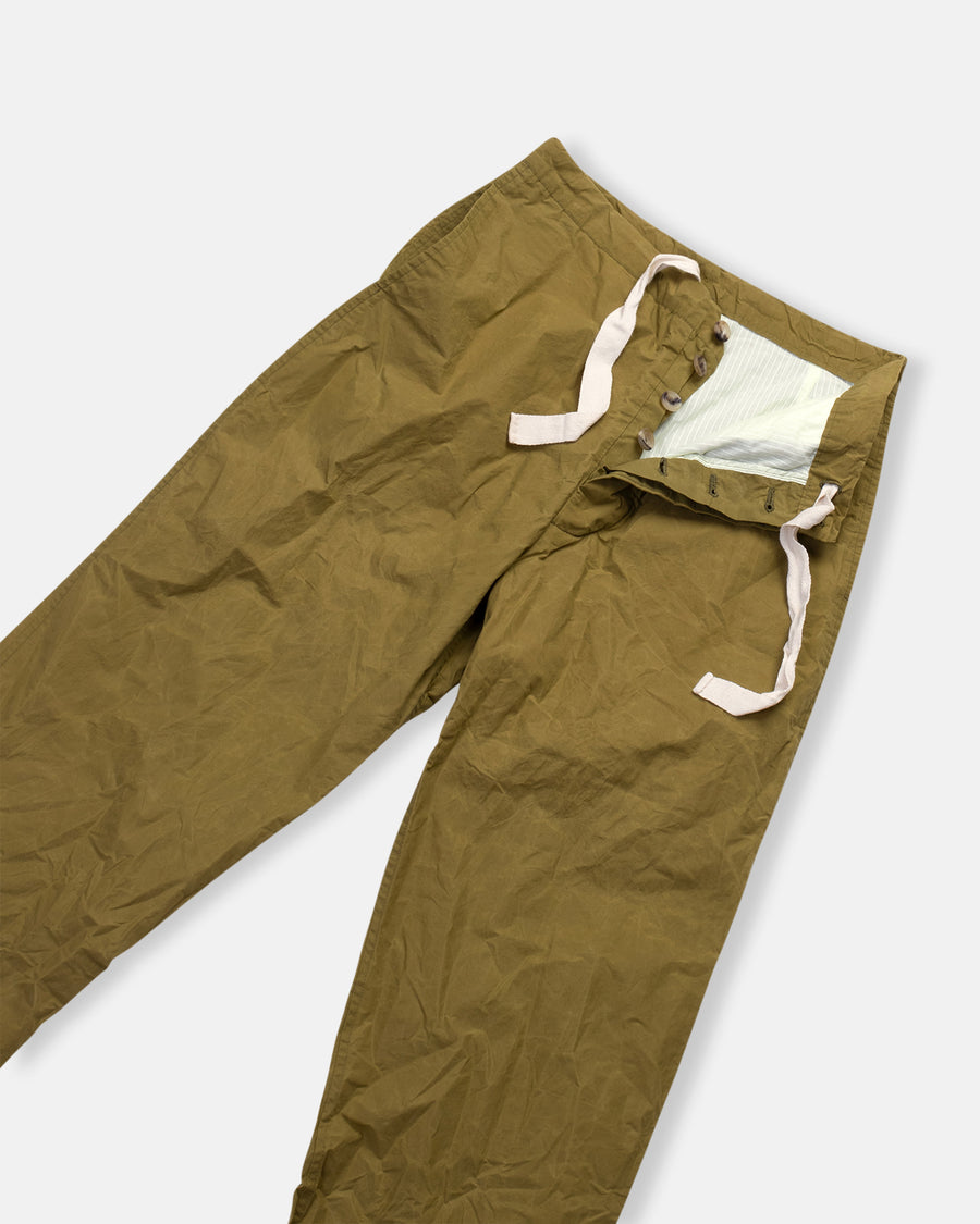 wondering pants