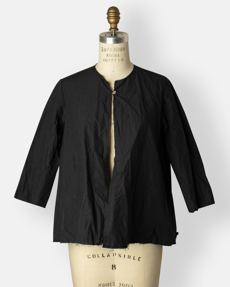 open front pleated back 3/4 sleeve top