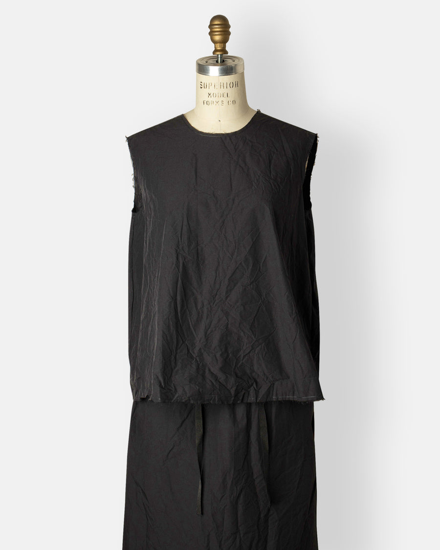 pleated square back sleeveless top