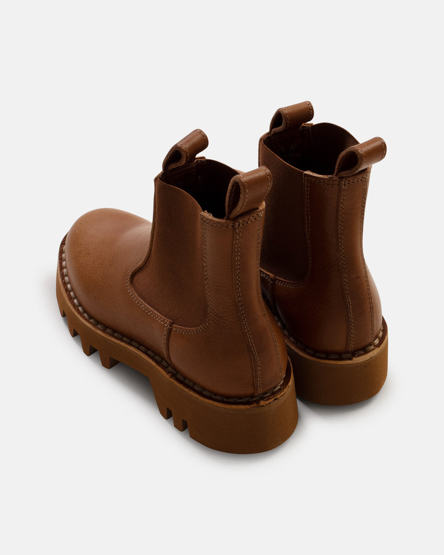 foal boots