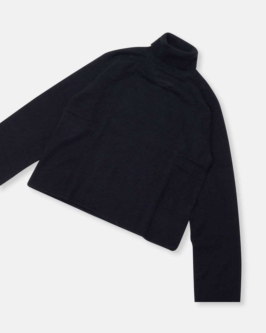 mira turtleneck