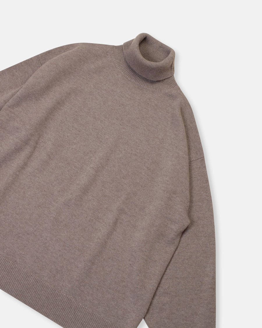 mojo turtleneck