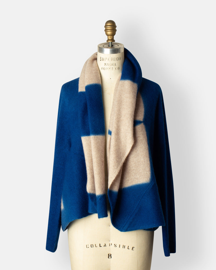 cashmere seamless upside down cape
