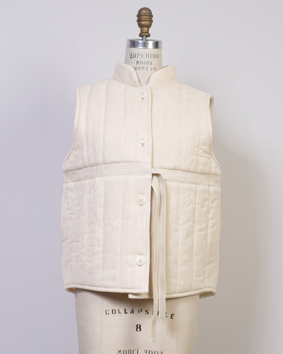 abbey vest