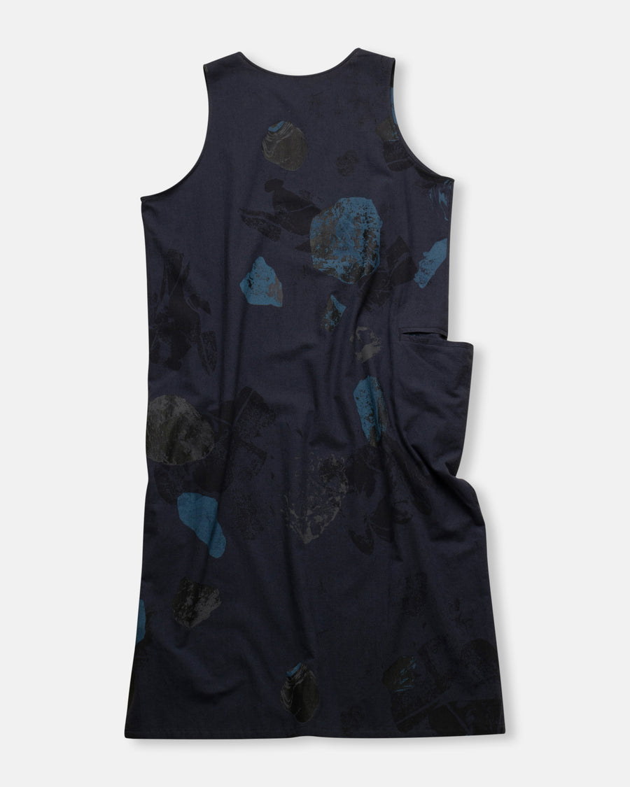sleeveless right side piping dress