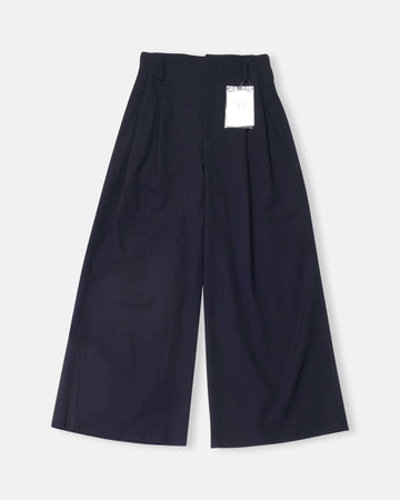 two tacked wide leg pants