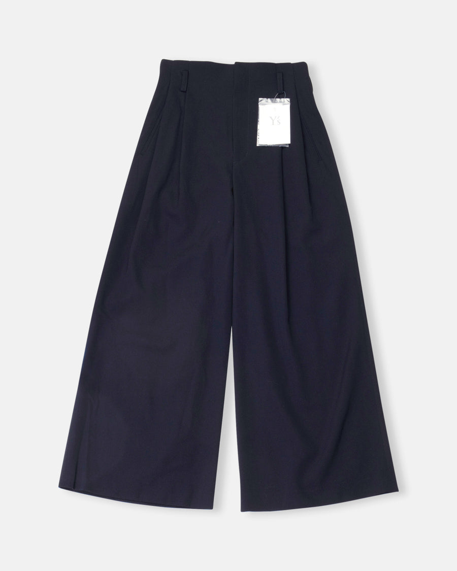 two tacked wide leg pants
