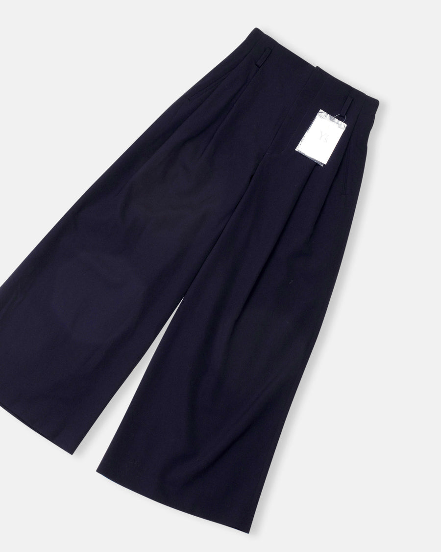 two tacked wide leg pants