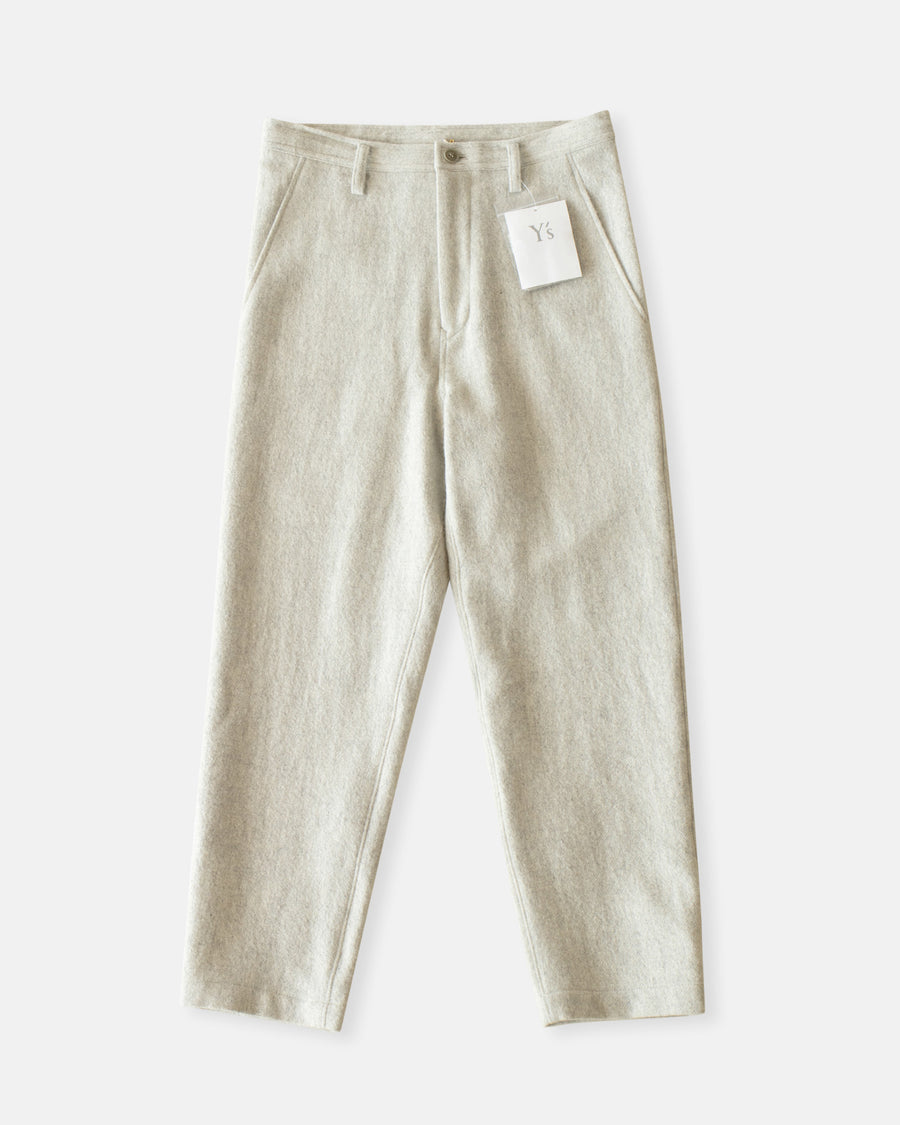 tapered pants