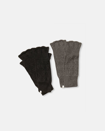 knitted gloves