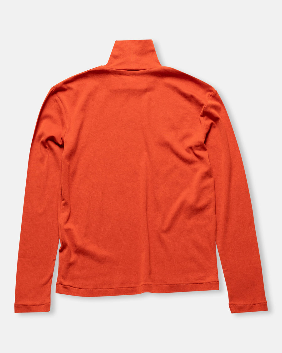 high neck t-shirt with bee