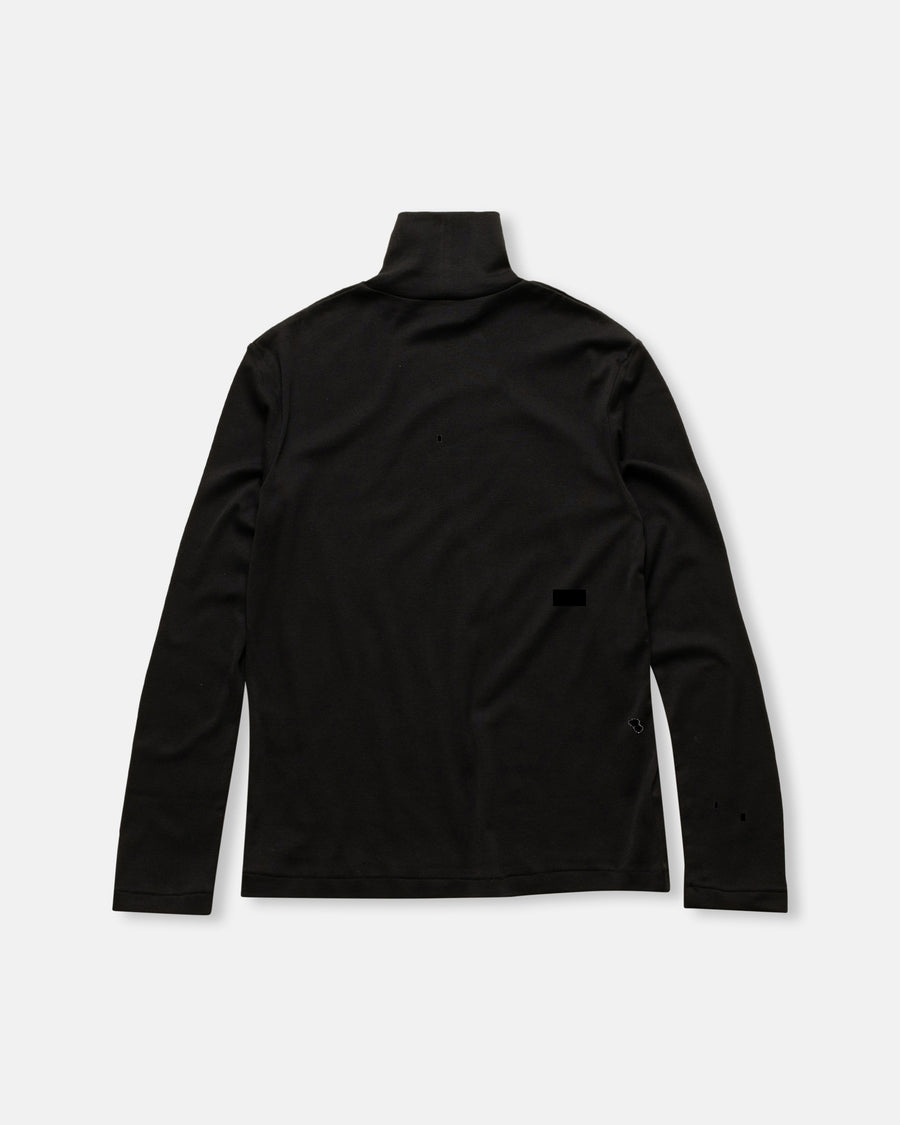 high neck t-shirt with bee