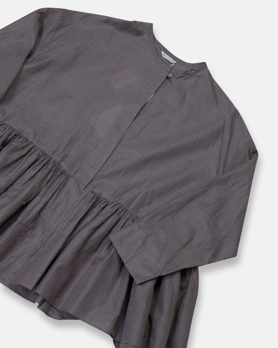 gather bottom shirt