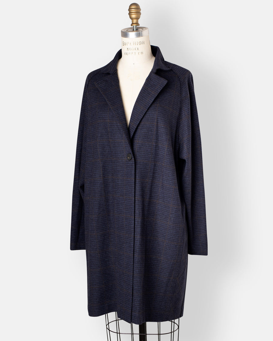 raglan cape
