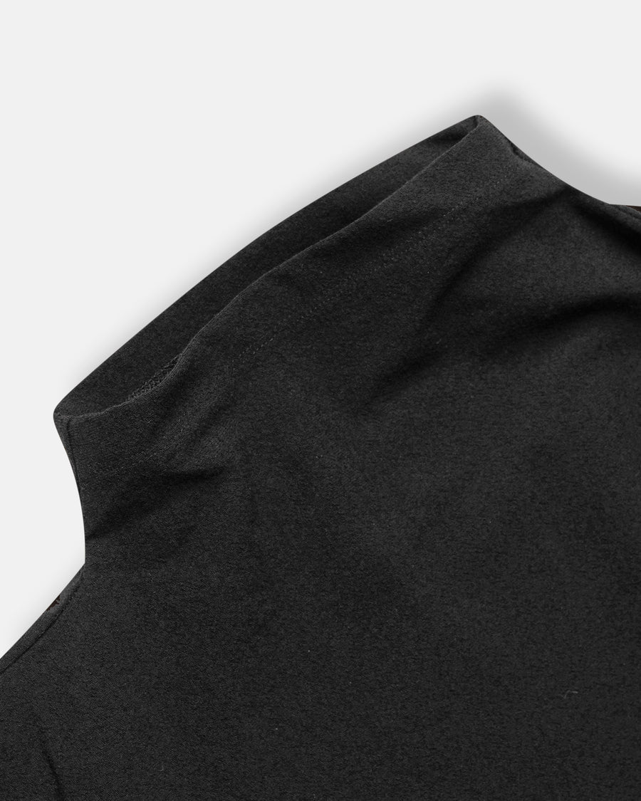 three sleeved jersey