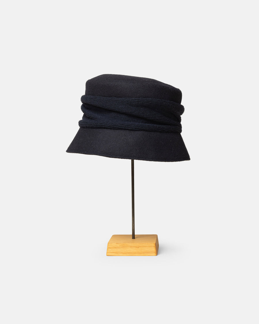 short melton drape hat