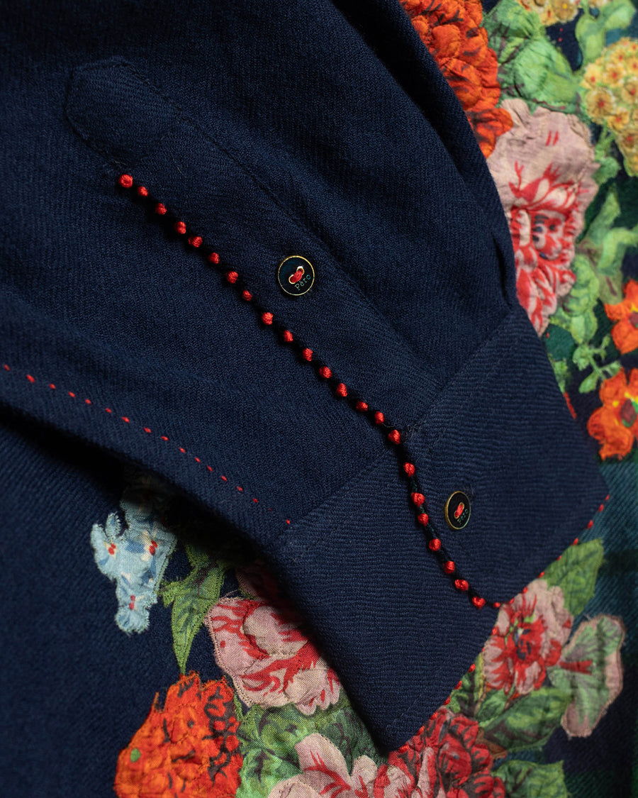 long shirt with floral embroidery