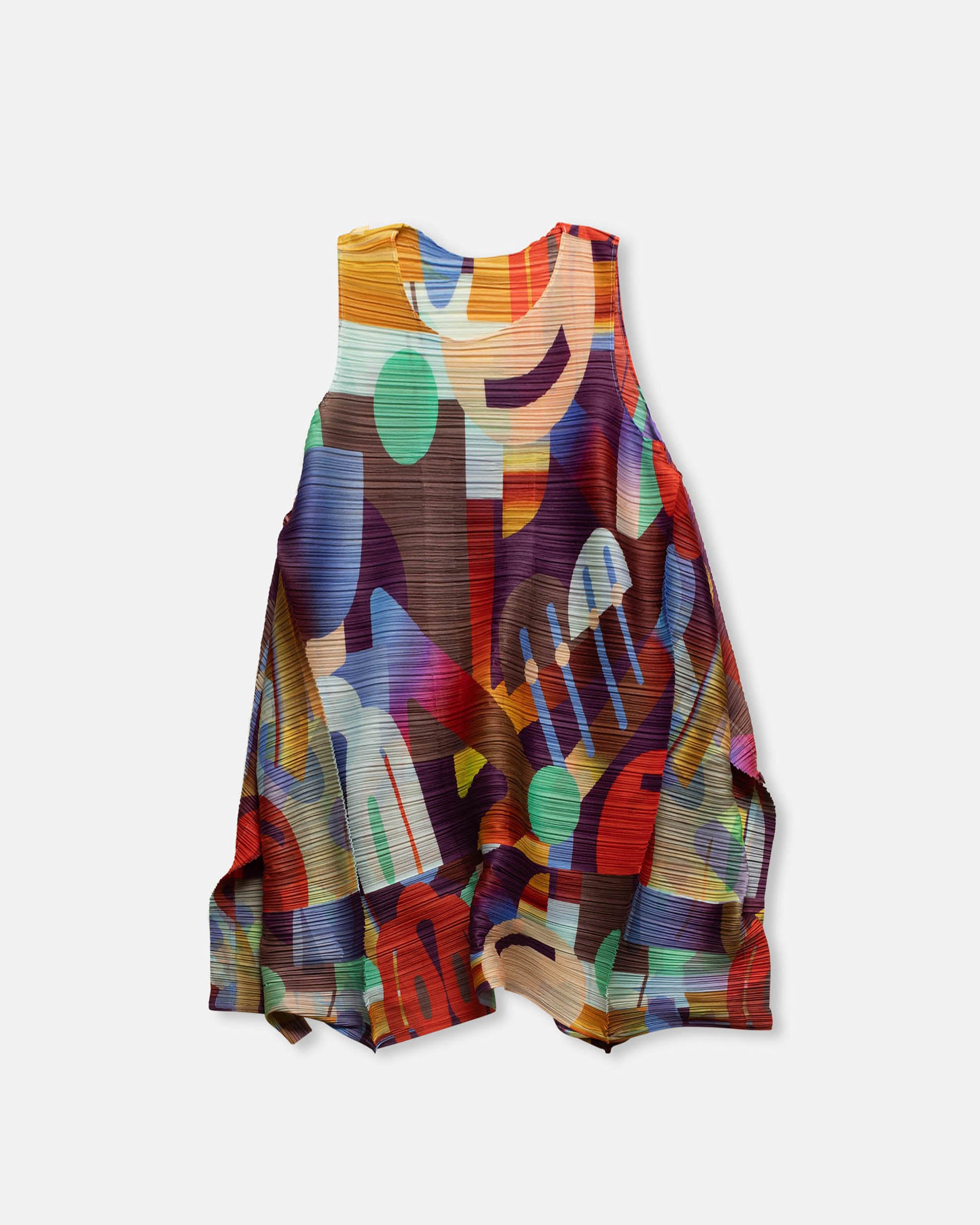 pleats please | noodle stories