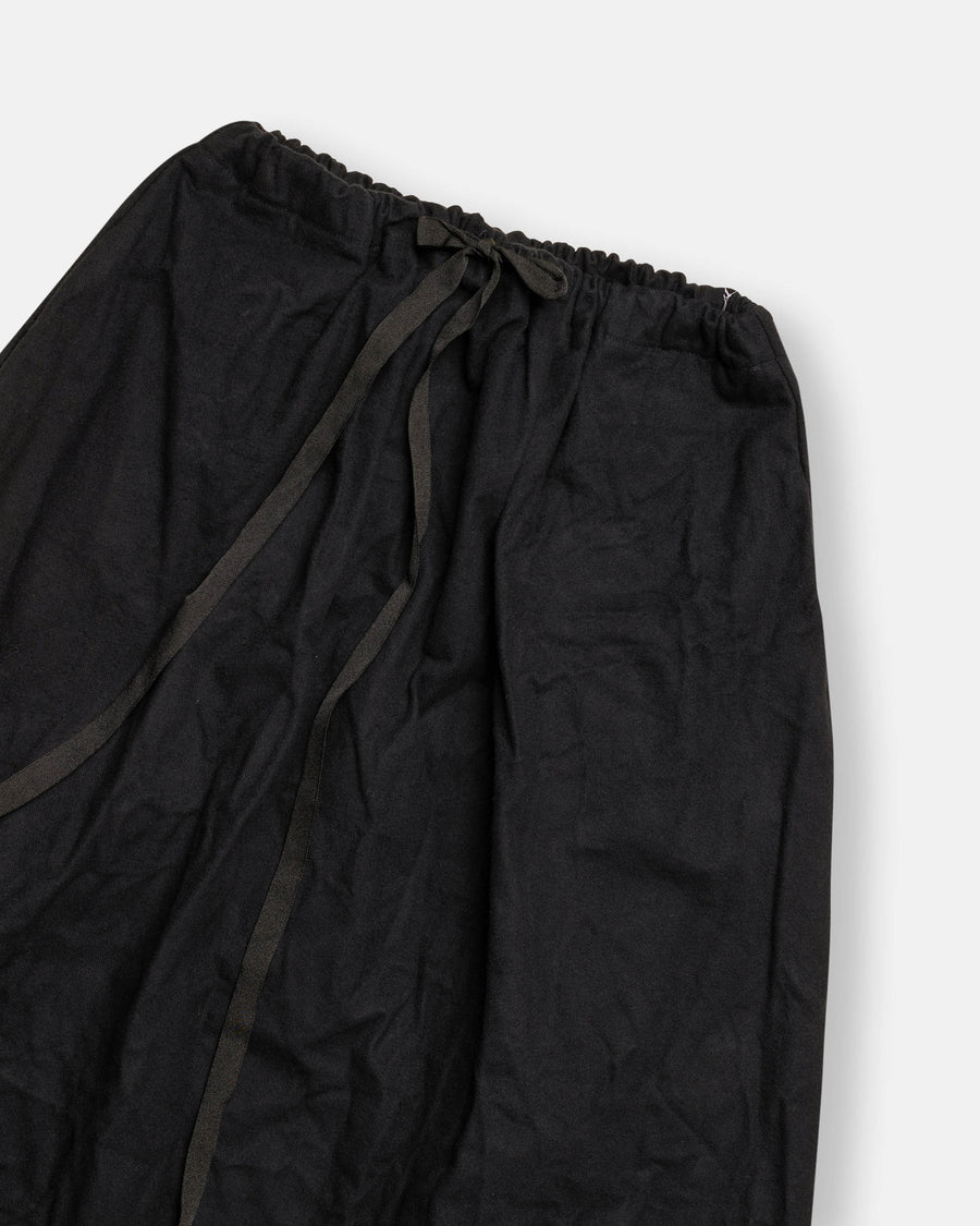 two pockets medium long skirt
