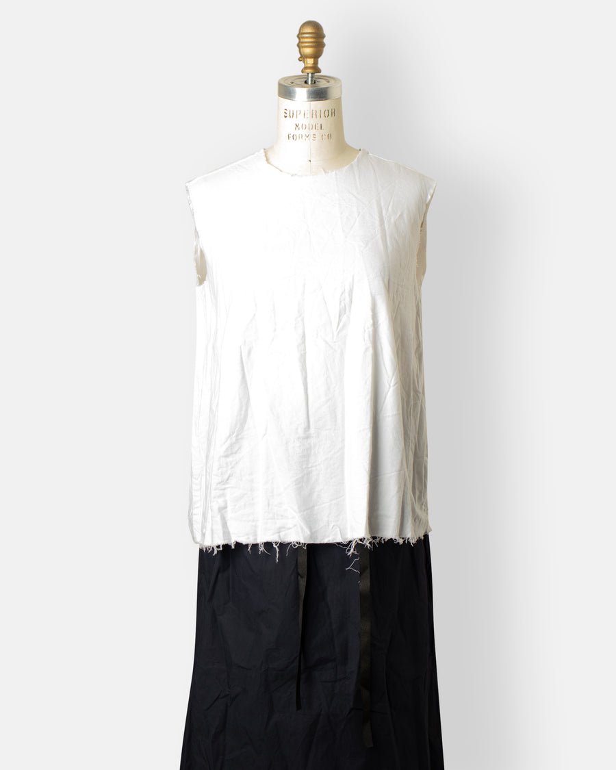 v-back sleeveless top