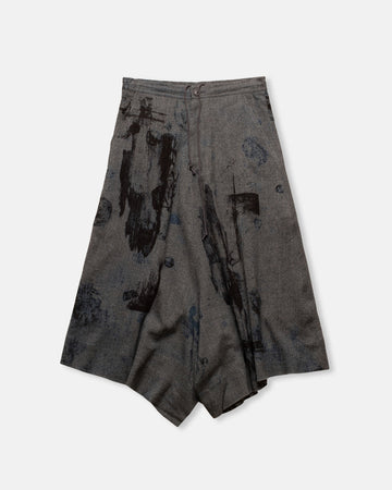 slitted right hem pants