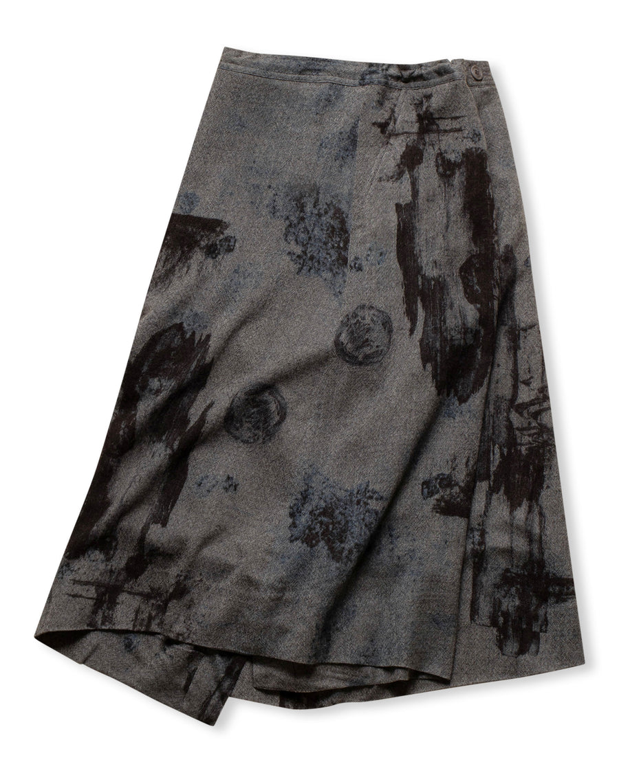 slitted right hem pants