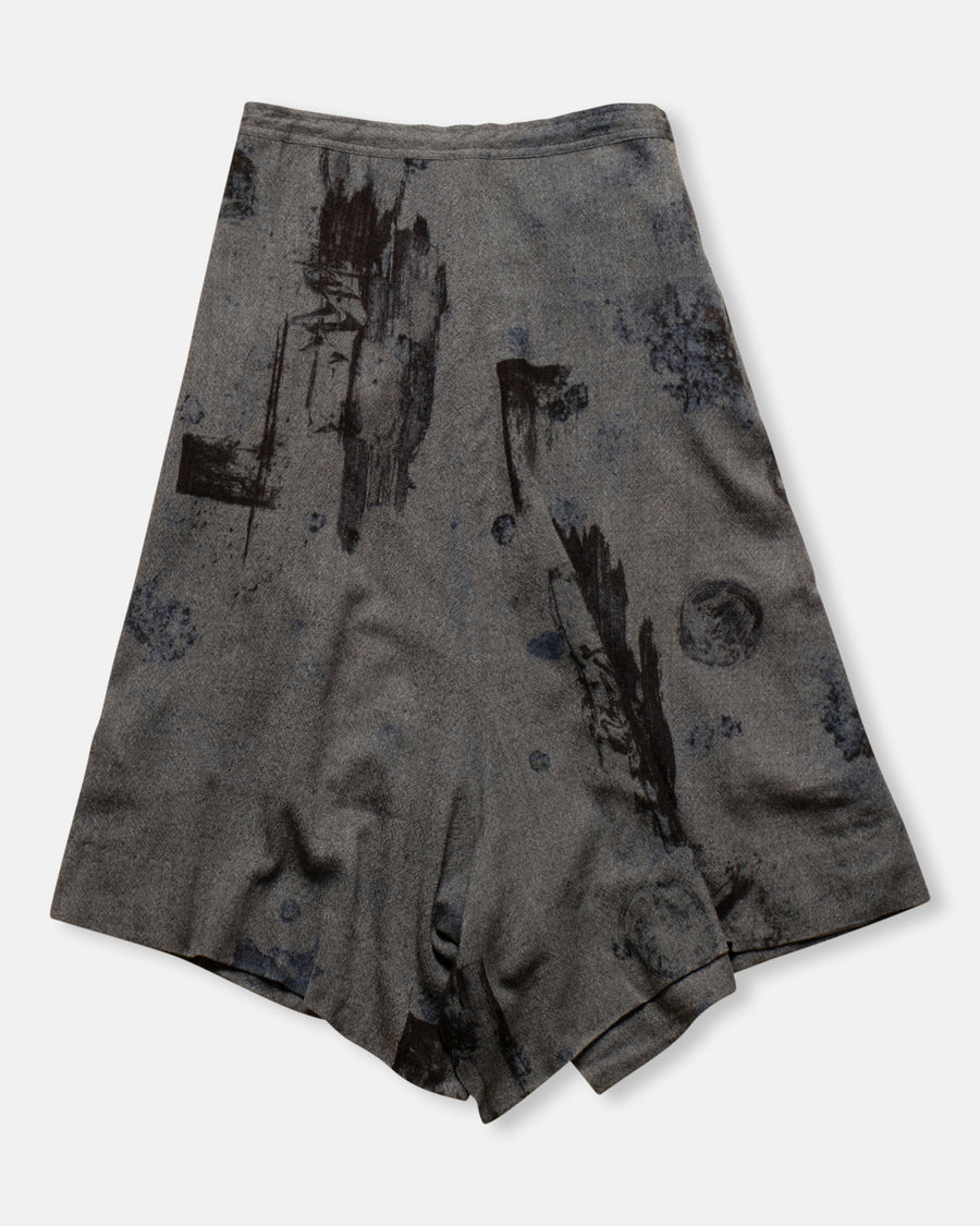 slitted right hem pants