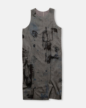 sleeveless dress